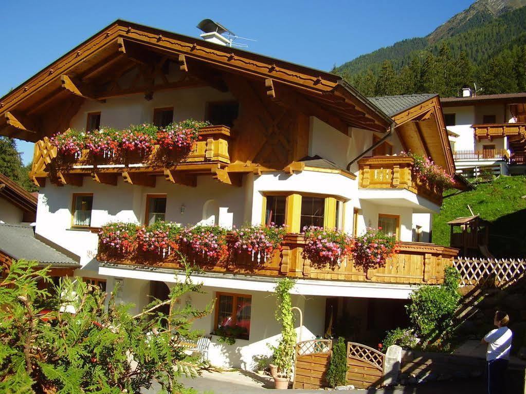 Apartament Haus Bergzauber Neustift im Stubaital Zewnętrze zdjęcie